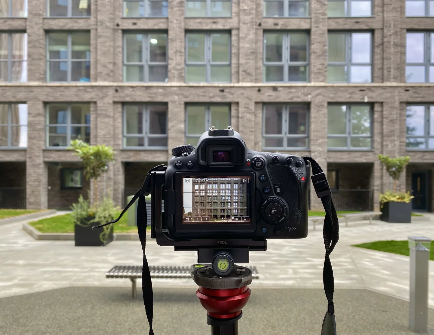 Why one good photographer beats ten stock images